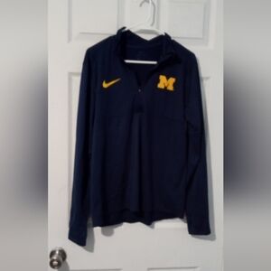 Nike Men's Navy Pullover with Yellow Michigan 'M'